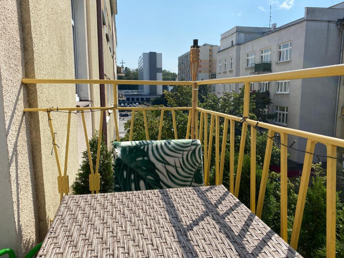 Przy Plaży W Centrum Gdyni - Prywatny Parking! *